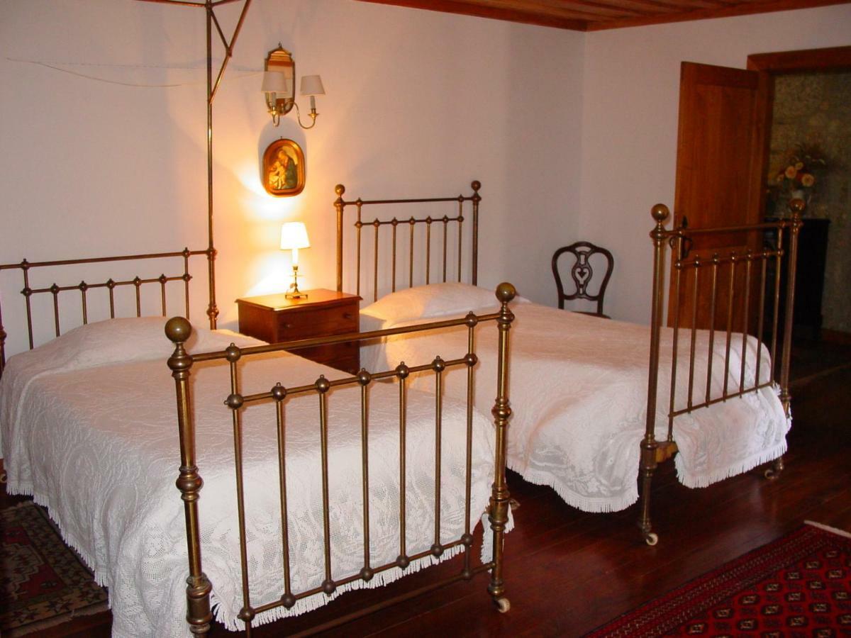 Bed and Breakfast Paco De S.Cipriano Гімарайнш Екстер'єр фото